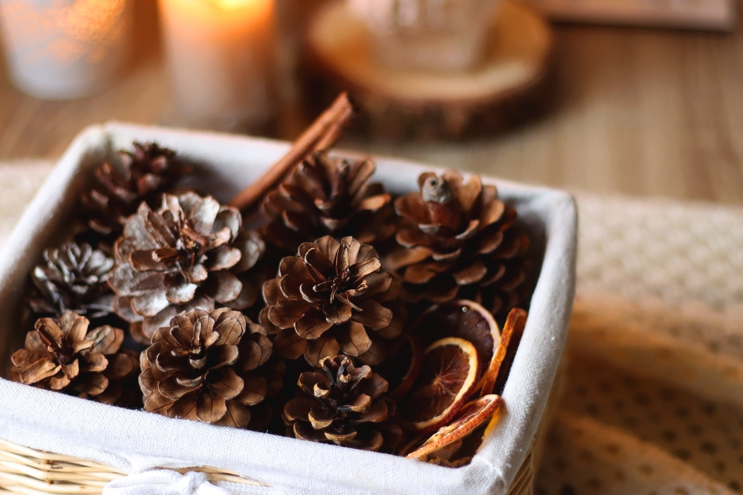 Pine cones - free delivery in Australia